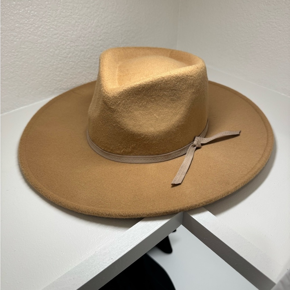 Carly Jean Tan Wide-Brim Fedora Hat with Ribbon Detail